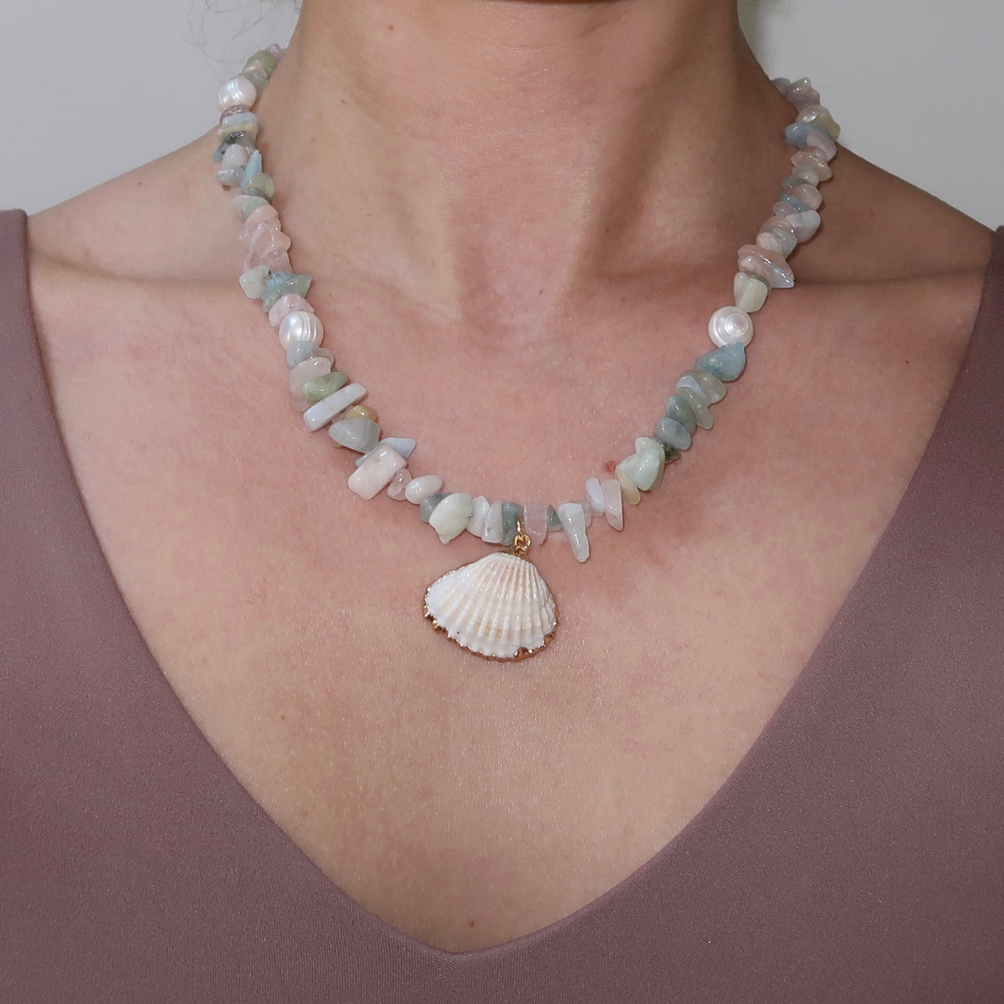 SOFT TIDE NECKLACE