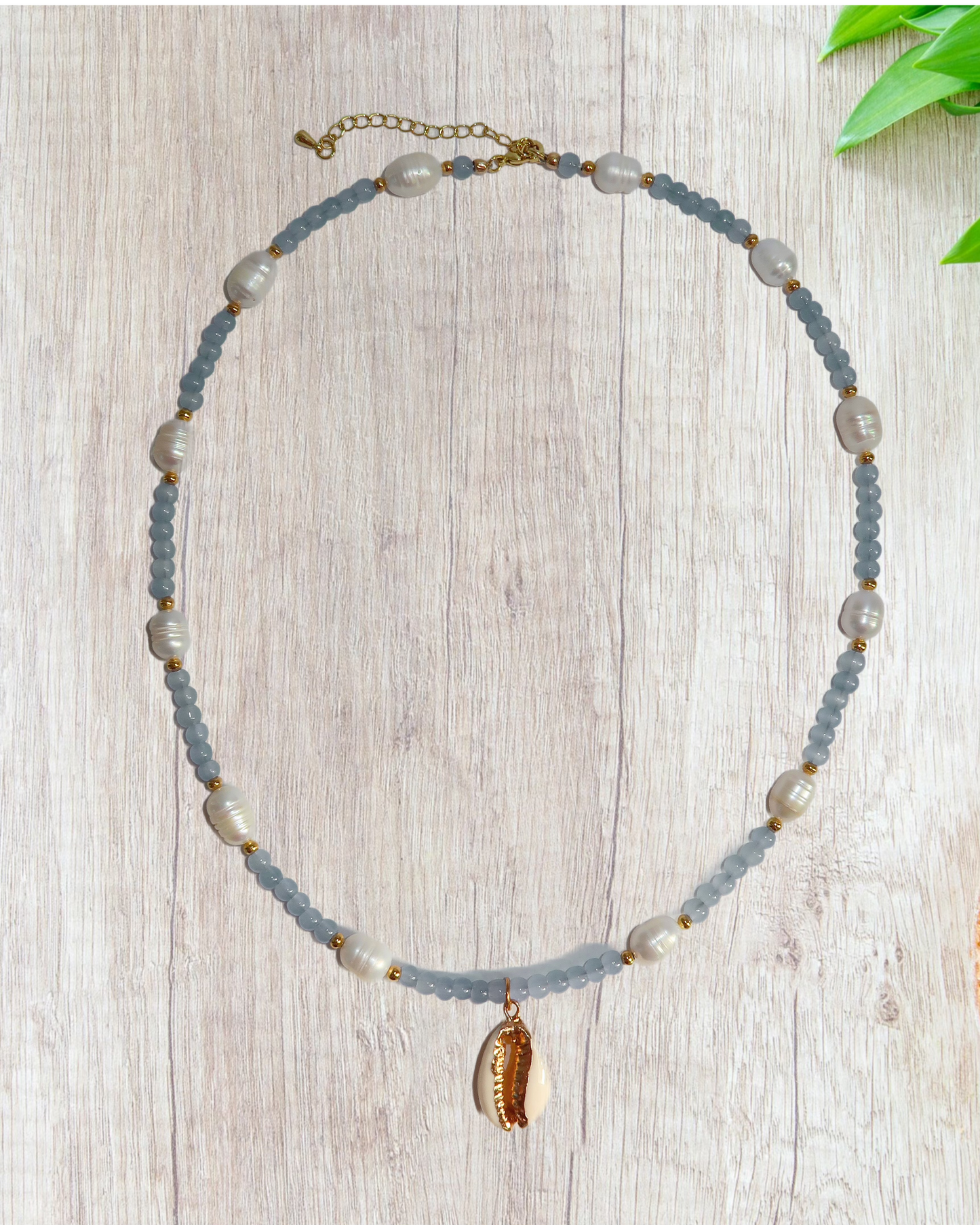 BLUE CRUSH NECKLACE