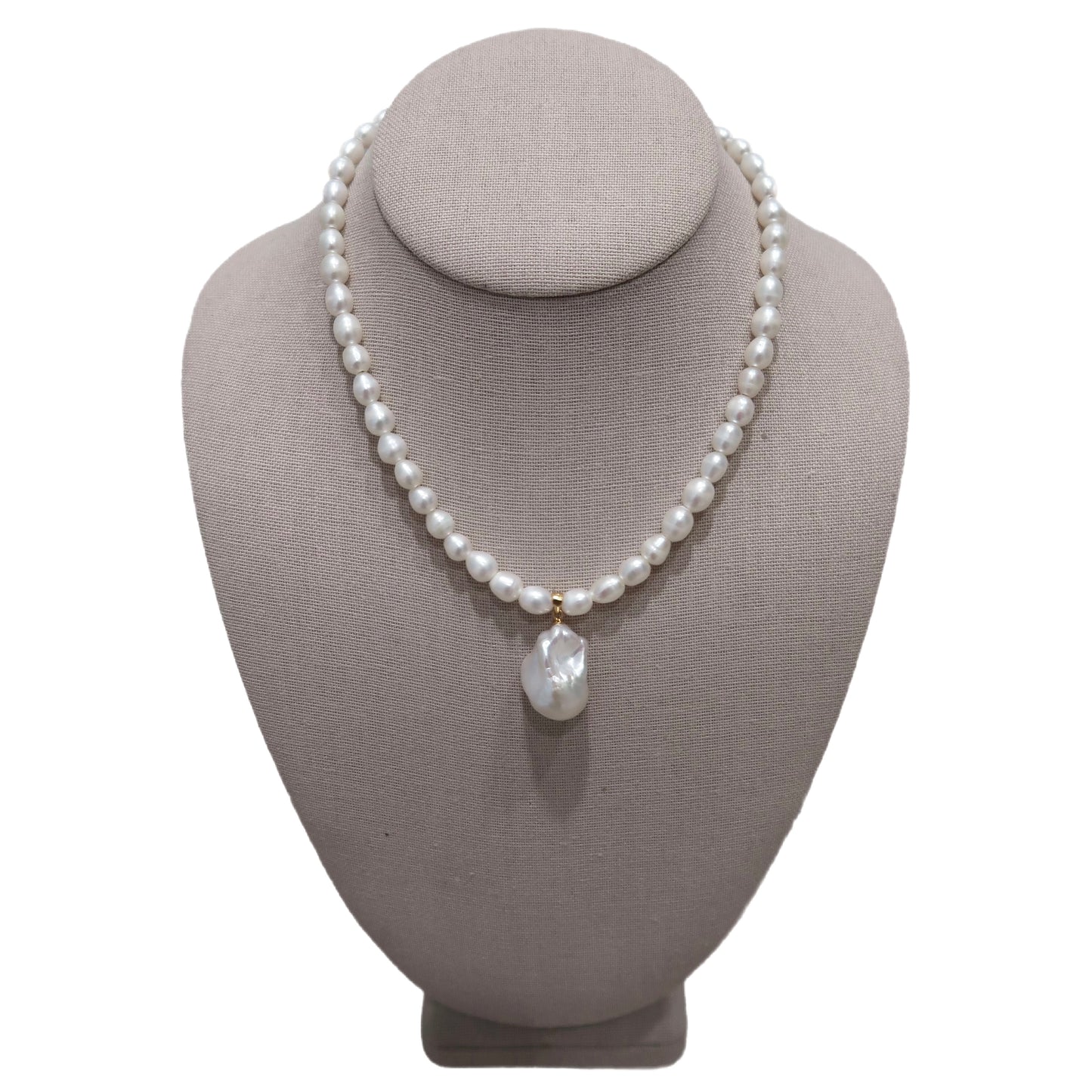 ISLA NECKLACE