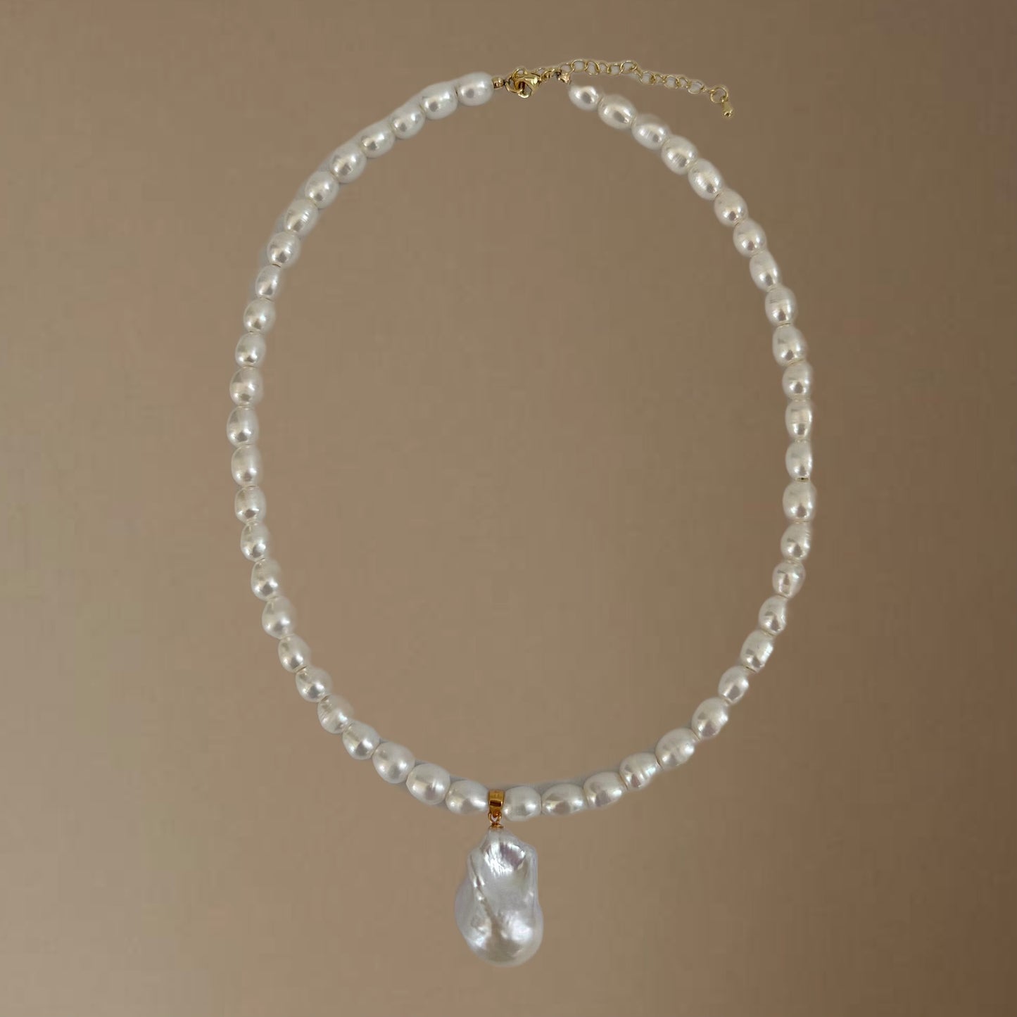 ISLA NECKLACE